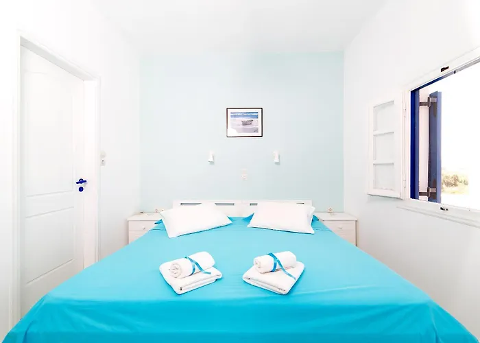 Seaside And Tours In Naxos, Greece Naxos City