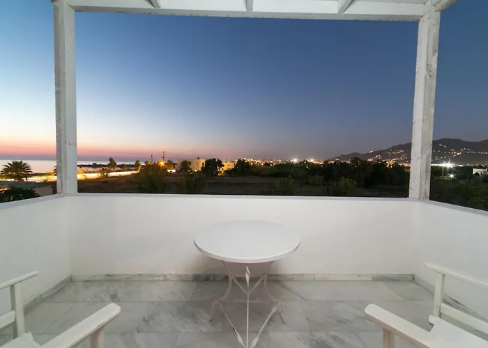 Seaside And Tours In Naxos, Greece * Naxos City