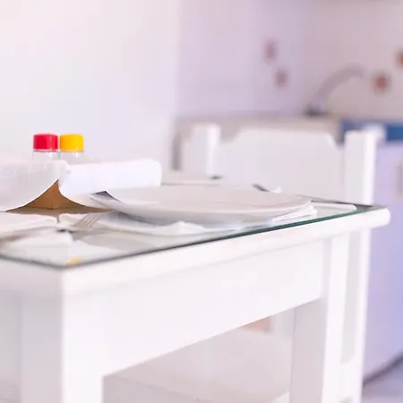 Seaside And Tours In Naxos, Greece Apartmán *