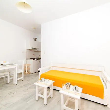 Seaside And Tours In Naxos, Greece Apartmán *