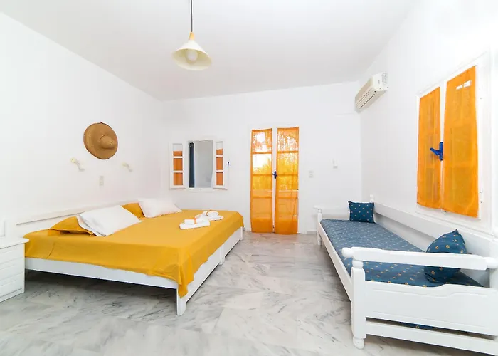 Seaside And Tours In Naxos, Greece Apartment Naxos City